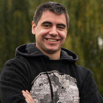 
																Martin Henschel
															